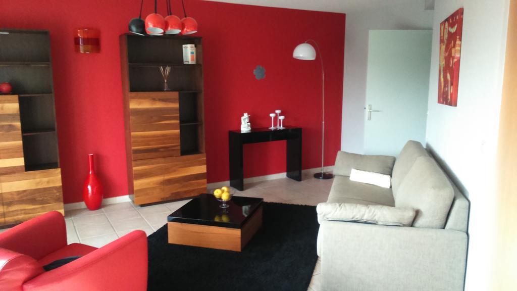 Tempologis Aparthotel Meylan Bagian luar foto